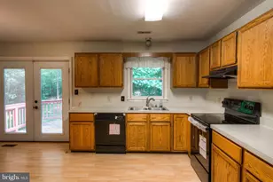 12820 Lake Wilderness Ln, Spotsylvania, VA 22551 - Photo 15