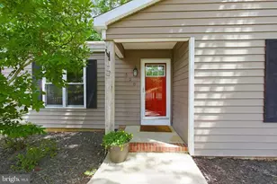 528 Pleasants Dr, Fredericksburg, VA 22407 - Photo 5