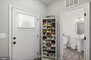 9304 Cedar Forest Dr, Fredericksburg, VA 22408 - Photo 17