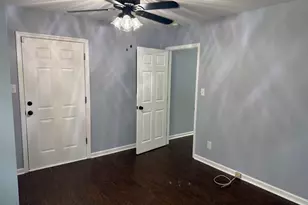 4112 Midway St, Fredericksburg, VA 22408 - Photo 13