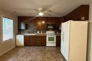 11021 Naples Ct, Fredericksburg, VA 22407 - Photo 11