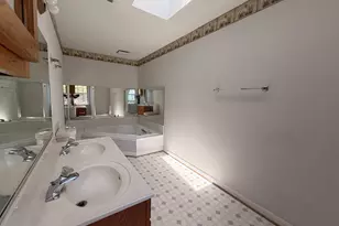 11926 Woodland View Dr, Fredericksburg, VA 22407 - Photo 27