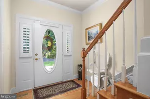 10033 Altamont Cir, Fredericksburg, VA 22408 - Photo 5
