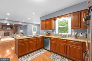 11309 Yorkshire Ct, Fredericksburg, VA 22407 - Photo 13