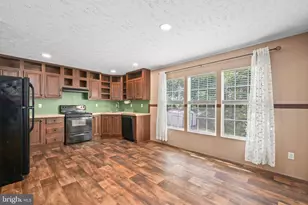 8275 Granite Springs Rd, Spotsylvania, VA 22551 - Photo 11