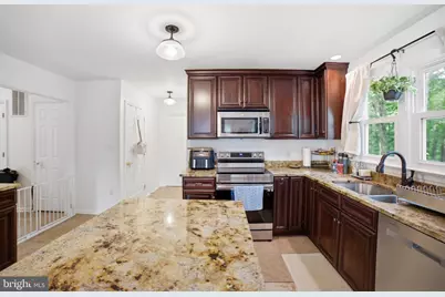 9815 Fendale Lane, Fredericksburg, VA 22408 - Photo 9