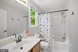 9815 Fendale Ln, Fredericksburg, VA 22408 - Photo 15