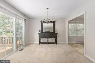 10416 Hillside Ln, Fredericksburg, VA 22408 - Photo 17