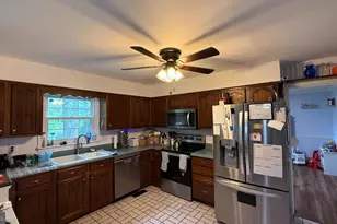 4015 Duke Of Glouster St, Fredericksburg, VA 22407 - Photo 3