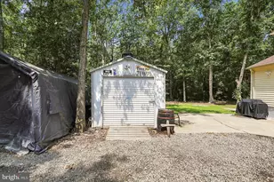 8526 Lake Anna Pkwy, Spotsylvania, VA 22551 - Photo 21
