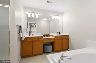 11248 Summerlake Blvd, Fredericksburg, VA 22407 - Photo 23