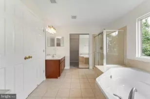 5610 Heritage Hills Cir, Fredericksburg, VA 22407 - Photo 29