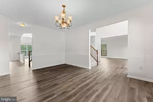 5610 Heritage Hills Cir, Fredericksburg, VA 22407 - Photo 17