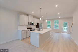 7238 Musca Shire Ln, Spotsylvania, VA 22553 - Photo 7