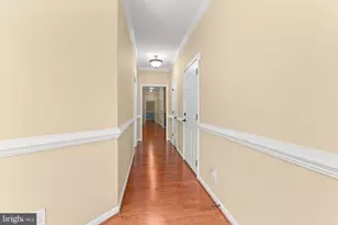 9502 Airdrie Ln, Fredericksburg, VA 22408 - Photo 7