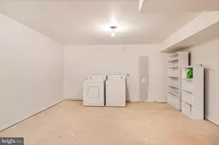 2408 Ruffin Dr, Fredericksburg, VA 22408 - Photo 37