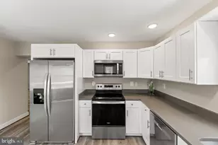 5725 Ross Dr, Fredericksburg, VA 22407 - Photo 11