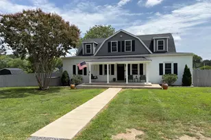 5725 Ross Dr, Fredericksburg, VA 22407 - Photo 1