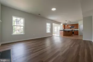 9349 Birch Cliff Drive, Fredericksburg, VA 22407 - Photo 5