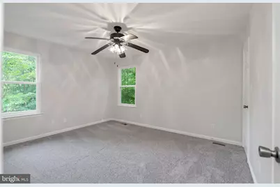 10001 Knotty Pine Court, Spotsylvania, VA 22553 - Photo 17