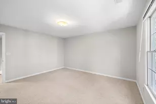 4301 Turnberry Dr, Fredericksburg, VA 22408 - Photo 35