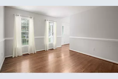 10205 N Hampton Lane, Fredericksburg, VA 22408 - Photo 9