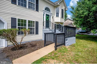 5706 E Point Circle, Spotsylvania, VA 22551 - Photo 3
