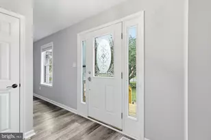 10422 Heather Greens Cir, Spotsylvania, VA 22553 - Photo 5