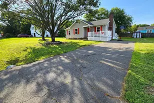 7113 Sharon Rd, Fredericksburg, VA 22407 - Photo 1