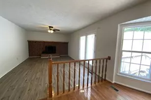 11304 Springfield Dr, Fredericksburg, VA 22408 - Photo 5