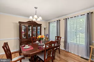 10414 N McClellan Dr, Fredericksburg, VA 22408 - Photo 9