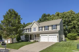10414 N McClellan Dr, Fredericksburg, VA 22408 - Photo 1