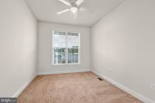 5714 Spring Arbor Cir, Fredericksburg, VA 22407 - Photo 17