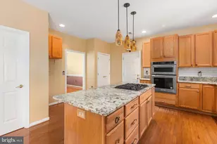 6929 Elon Dr, Fredericksburg, VA 22407 - Photo 9
