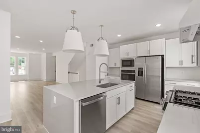 9207 Forkleaf Oak Dr, Fredericksburg, VA 22407 - Photo 17