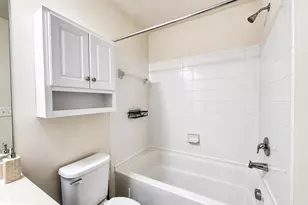 4811 Hicks Dr, Fredericksburg, VA 22408 - Photo 7