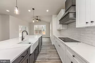 15220 Lost Horizon Ln, Fredericksburg, VA 22407 - Photo 19