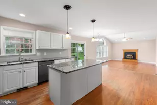 9903 Woodburn Ct, Fredericksburg, VA 22407 - Photo 21