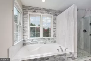 9903 Woodburn Ct, Fredericksburg, VA 22407 - Photo 23