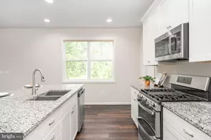 10602 Springvale Ln, Spotsylvania, VA 22551 - Photo 19