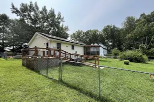 8904 Jennings Ln, Spotsylvania, VA 22551 - Photo 3