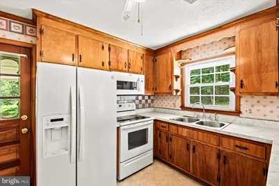 8420 Robert E Lee Drive, Spotsylvania, VA 22551 - Photo 17