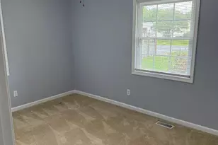 4112 Midway St, Fredericksburg, VA 22408 - Photo 3