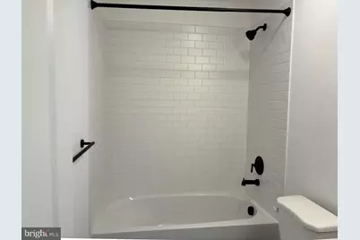 9211 Forkleaf Oak Drive, Fredericksburg, VA 22407 - Photo 11