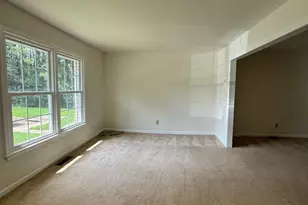 4503 Garfield Ct, Fredericksburg, VA 22408 - Photo 5