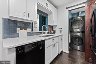 11179 Sussex Ct, Fredericksburg, VA 22407 - Photo 17