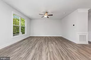 12400 Salient Ln, Spotsylvania, VA 22551 - Photo 11