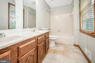 5802 Queen's Mill Cir, Fredericksburg, VA 22407 - Photo 33