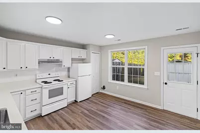 10505 Tidewater Plains Drive, Fredericksburg, VA 22408 - Photo 5