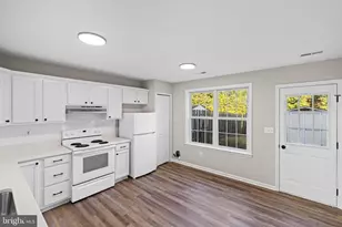 10505 Tidewater Plains Dr, Fredericksburg, VA 22408 - Photo 5
